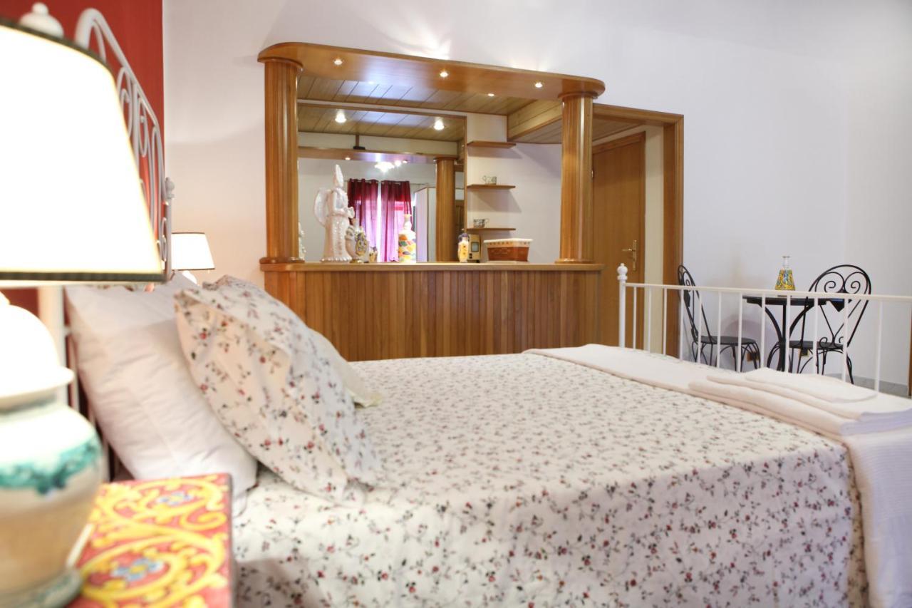 B&B Maia House ซานโต สเตฟาโน ดี กามาสตรา ภายนอก รูปภาพ